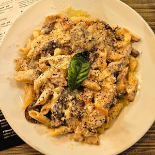 Chicken & Mushroom Penne