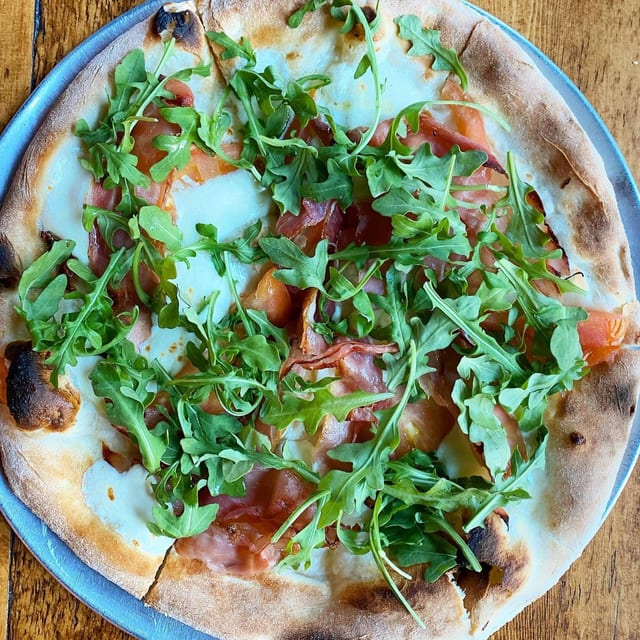 Prosciutto Pizza.