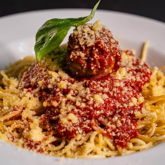 Spaghetti & Meatballs.